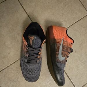 Nike Kobe Sneakers Low Easter - Grey and Orange